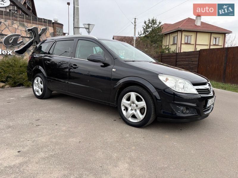 Універсал Opel Astra 2007 в Борисполі