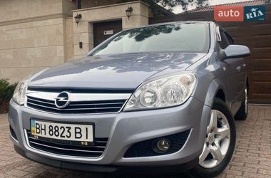 Хэтчбек Opel Astra 2007 в Одессе