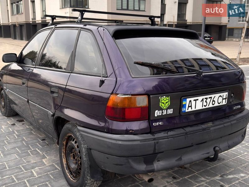 Хетчбек Opel Astra 1995 в Івано-Франківську