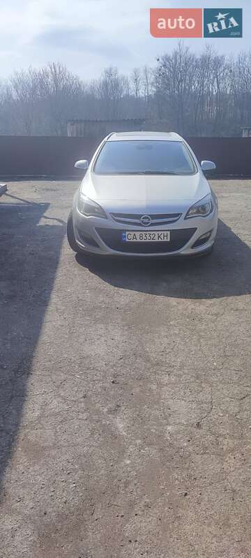 Opel Astra 2013