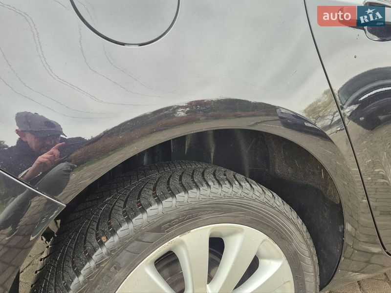 Універсал Opel Astra 2011 в Івано-Франківську