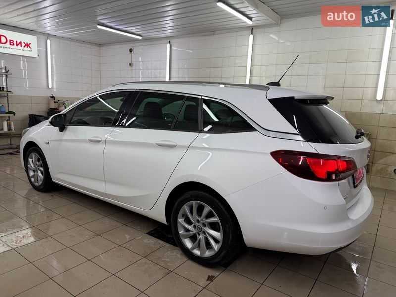 Универсал Opel Astra 2020 в Сумах