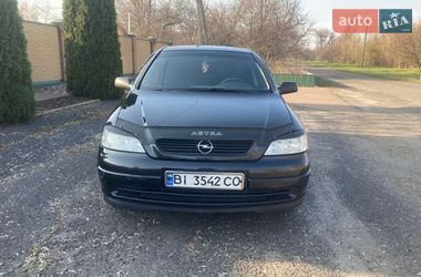 Седан Opel Astra 2006 в Полтаві