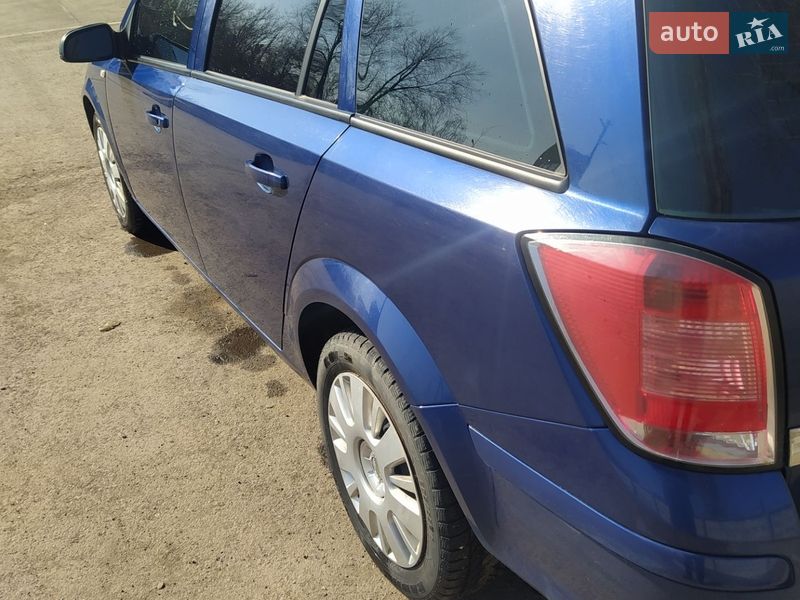 Универсал Opel Astra 2009 в Кривом Роге