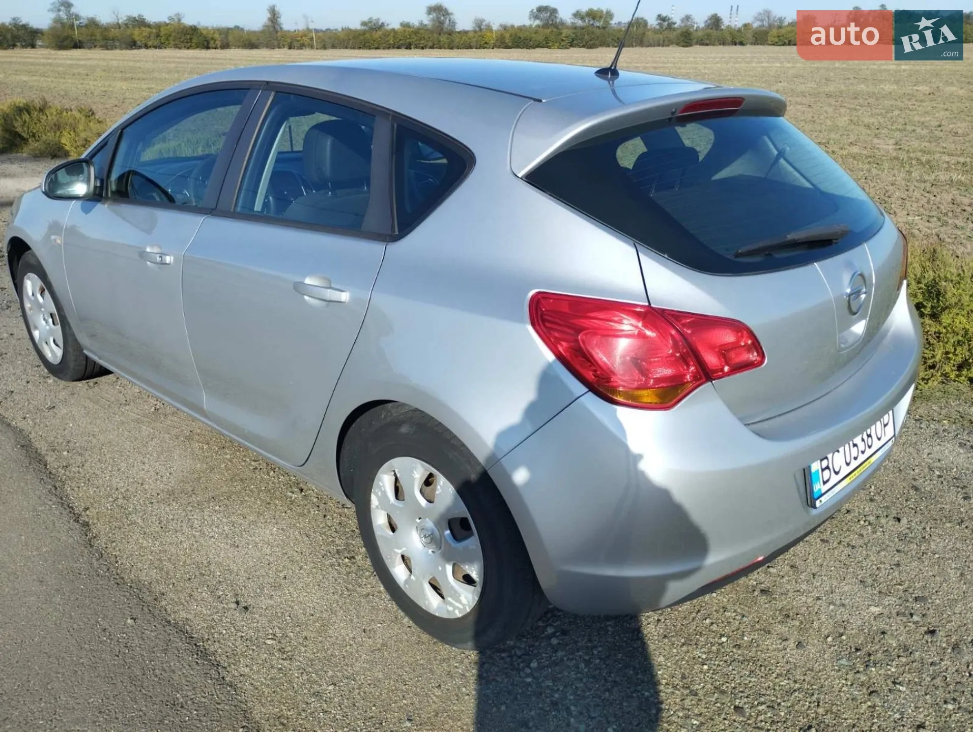 2010 Opel Astra - мініатюра 3
