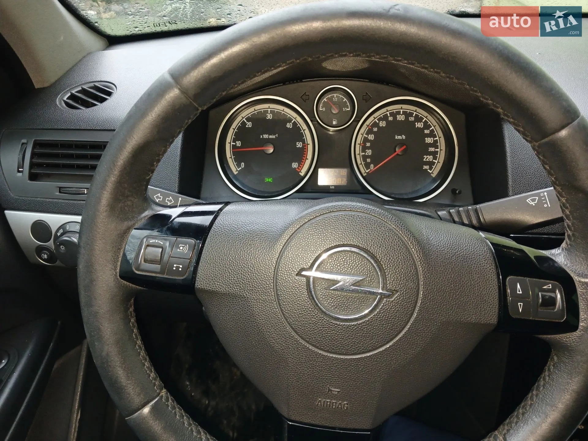 2010 Opel Astra - мініатюра 4