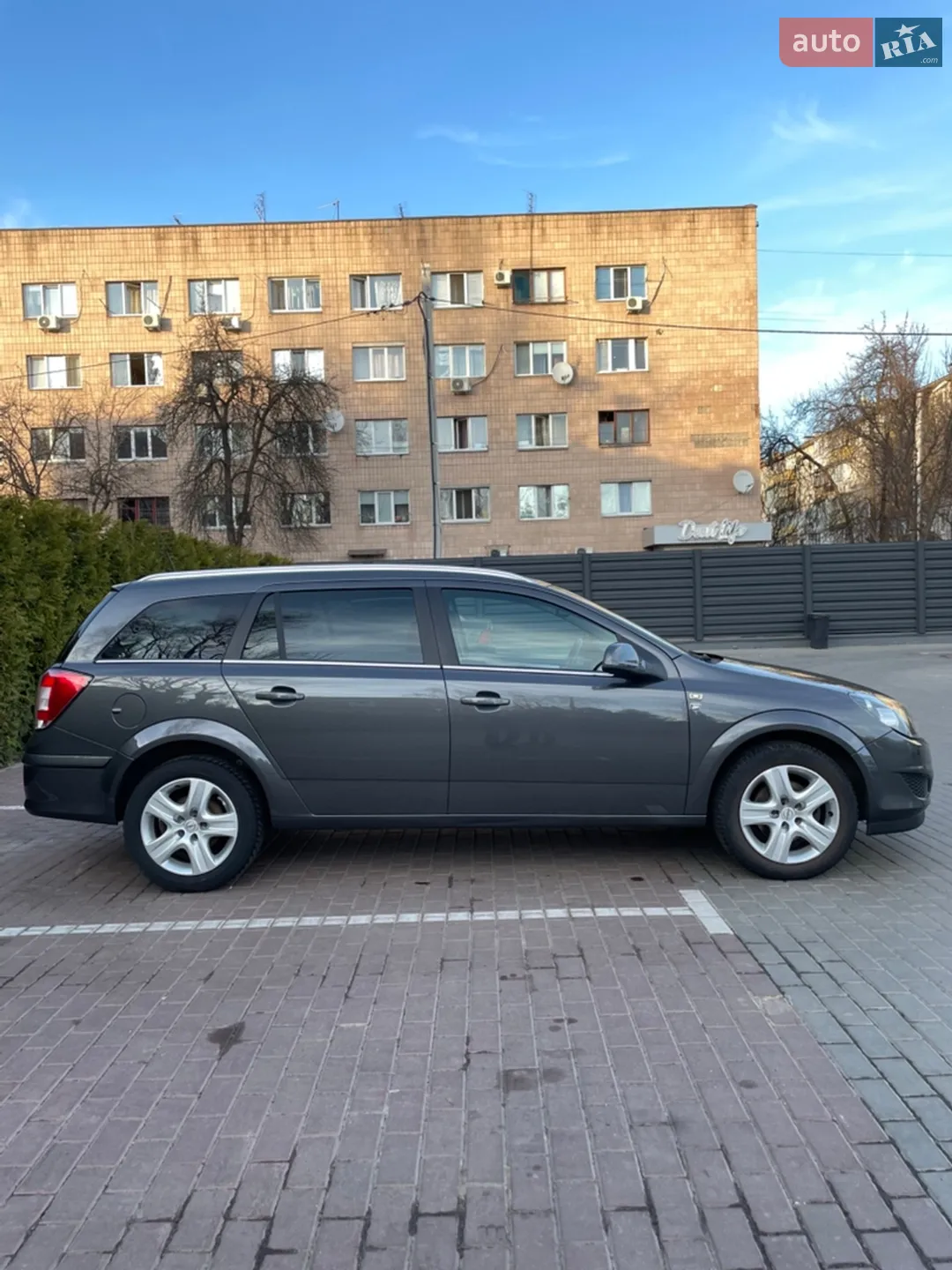 2010 Opel Astra - мініатюра 3