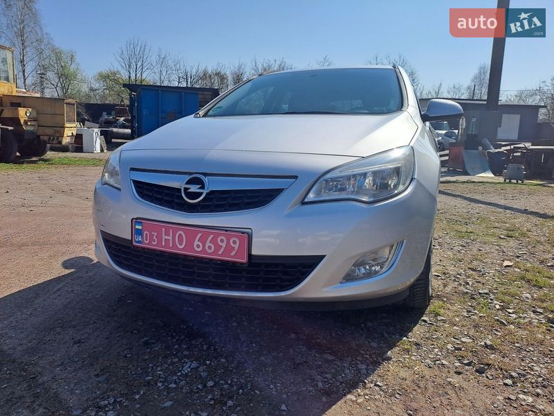 Універсал Opel Astra 2011 в Нововолинську фото 13 Універсал Opel Astra 2011 в Нововолинську