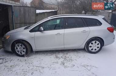 Універсал Opel Astra 2012 в Первомайську