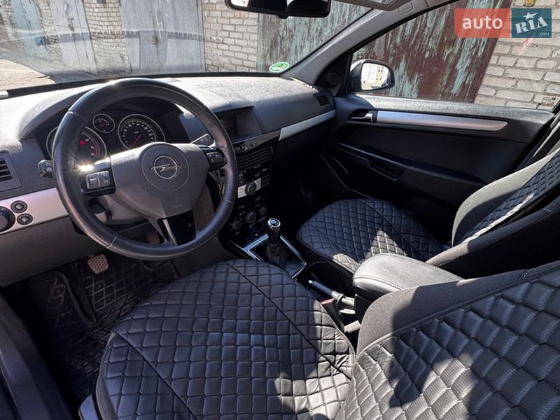 Універсал Opel Astra 2010 в Луцьку фото 18 Універсал Opel Astra 2010 в Луцьку
