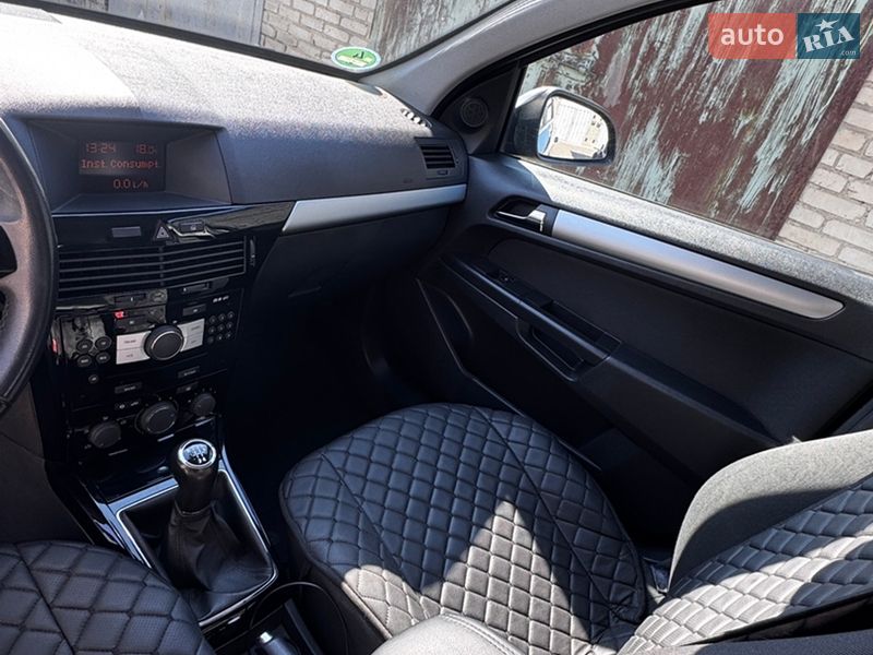 Універсал Opel Astra 2010 в Луцьку фото 23 Універсал Opel Astra 2010 в Луцьку