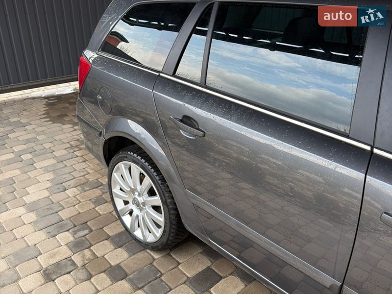 Універсал Opel Astra 2009 в Вінниці