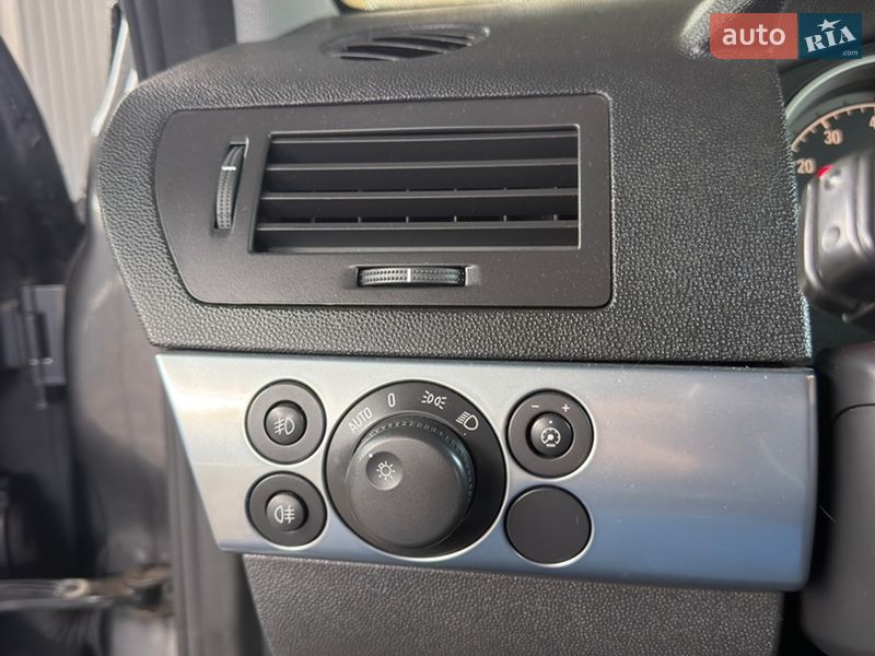 Універсал Opel Astra 2009 в Вінниці