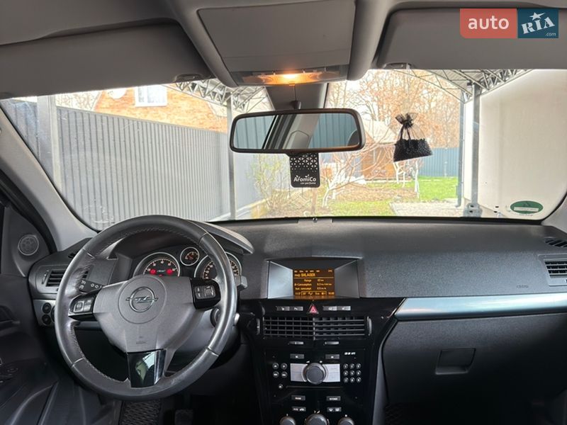 Універсал Opel Astra 2009 в Вінниці