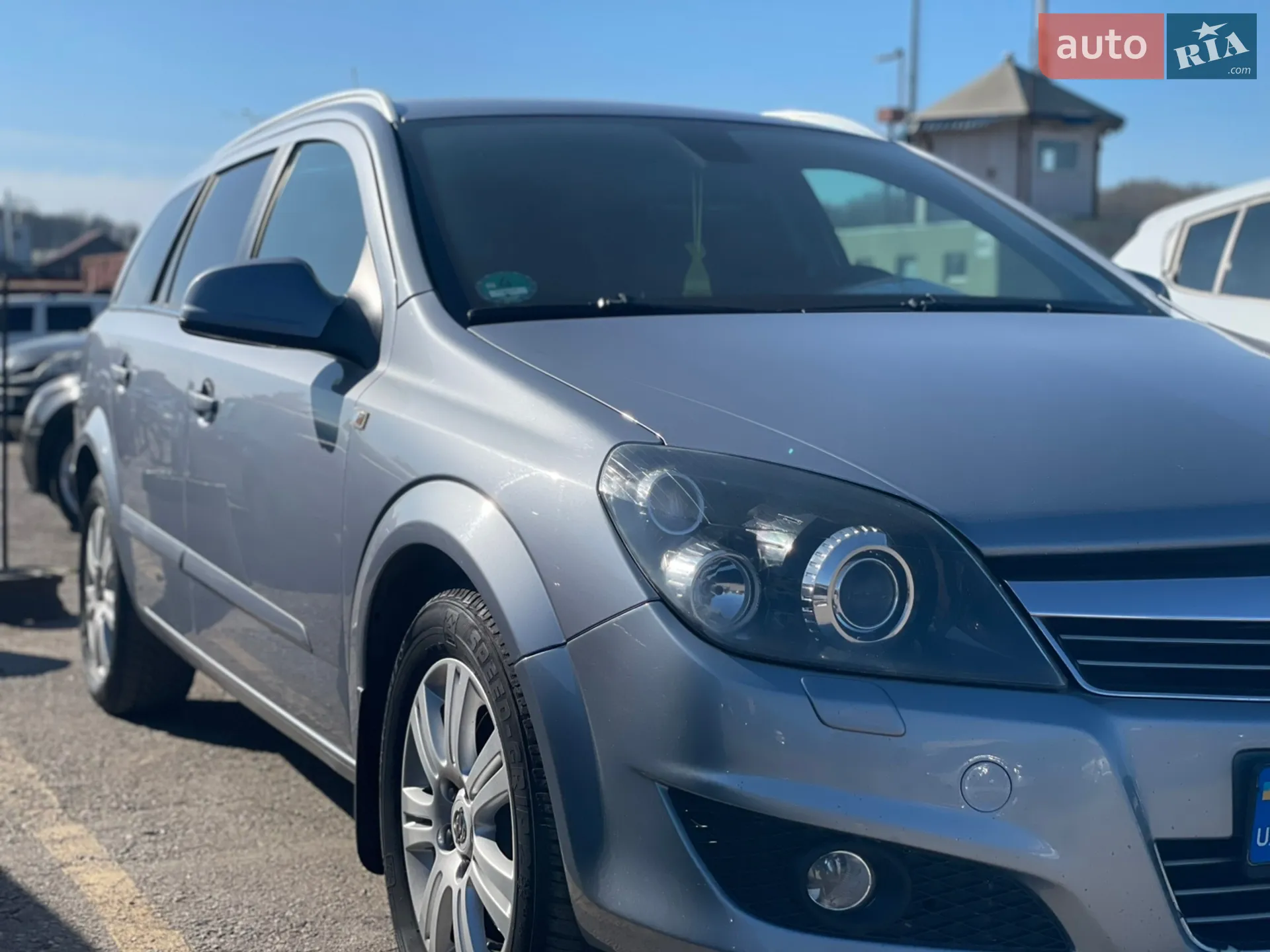 2010 Opel Astra - мініатюра 7
