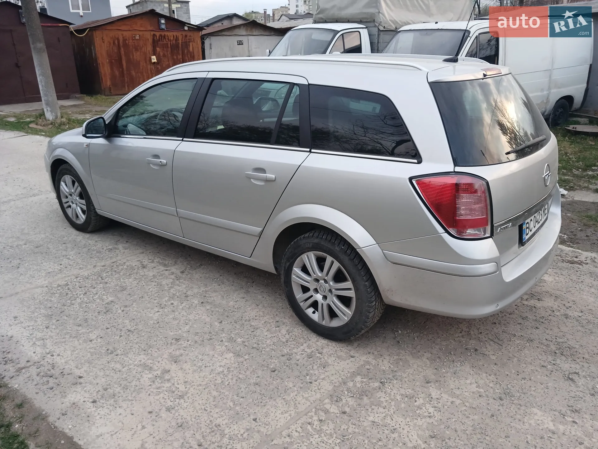 2010 Opel Astra - мініатюра 9