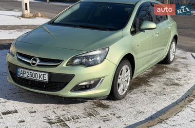 Хетчбек Opel Astra 2013 в Запоріжжі