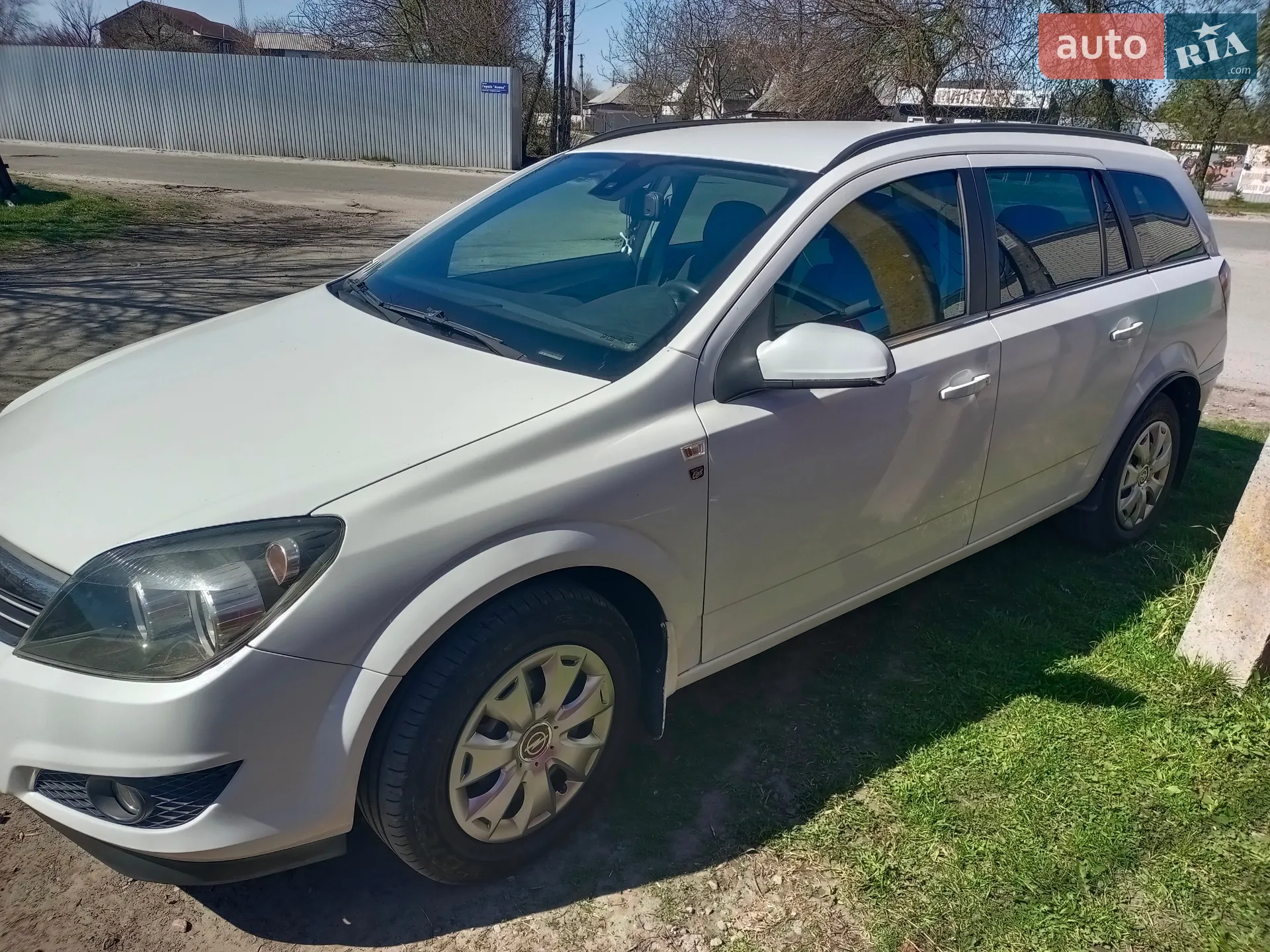 2010 Opel Astra - мініатюра 4