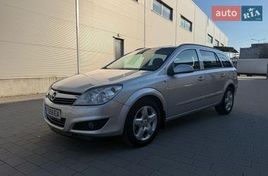 Універсал Opel Astra 2008 в Івано-Франківську
