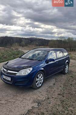 Универсал Opel Astra 2007 в Ивано-Франковске