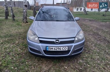 Универсал Opel Astra 2004 в Ромнах