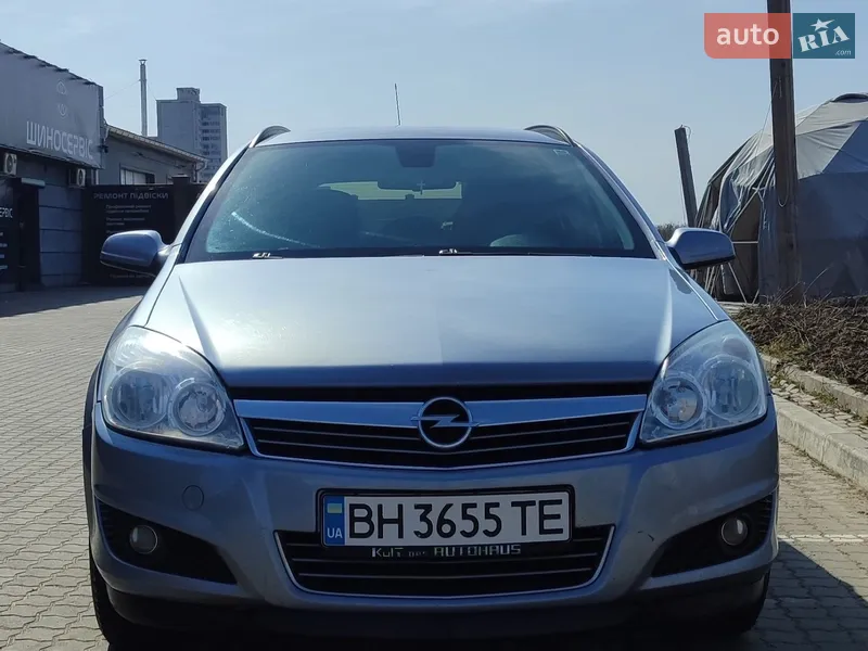 Opel Astra 2009