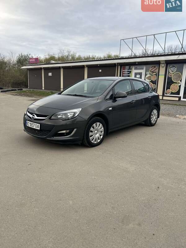 Opel Astra 2013