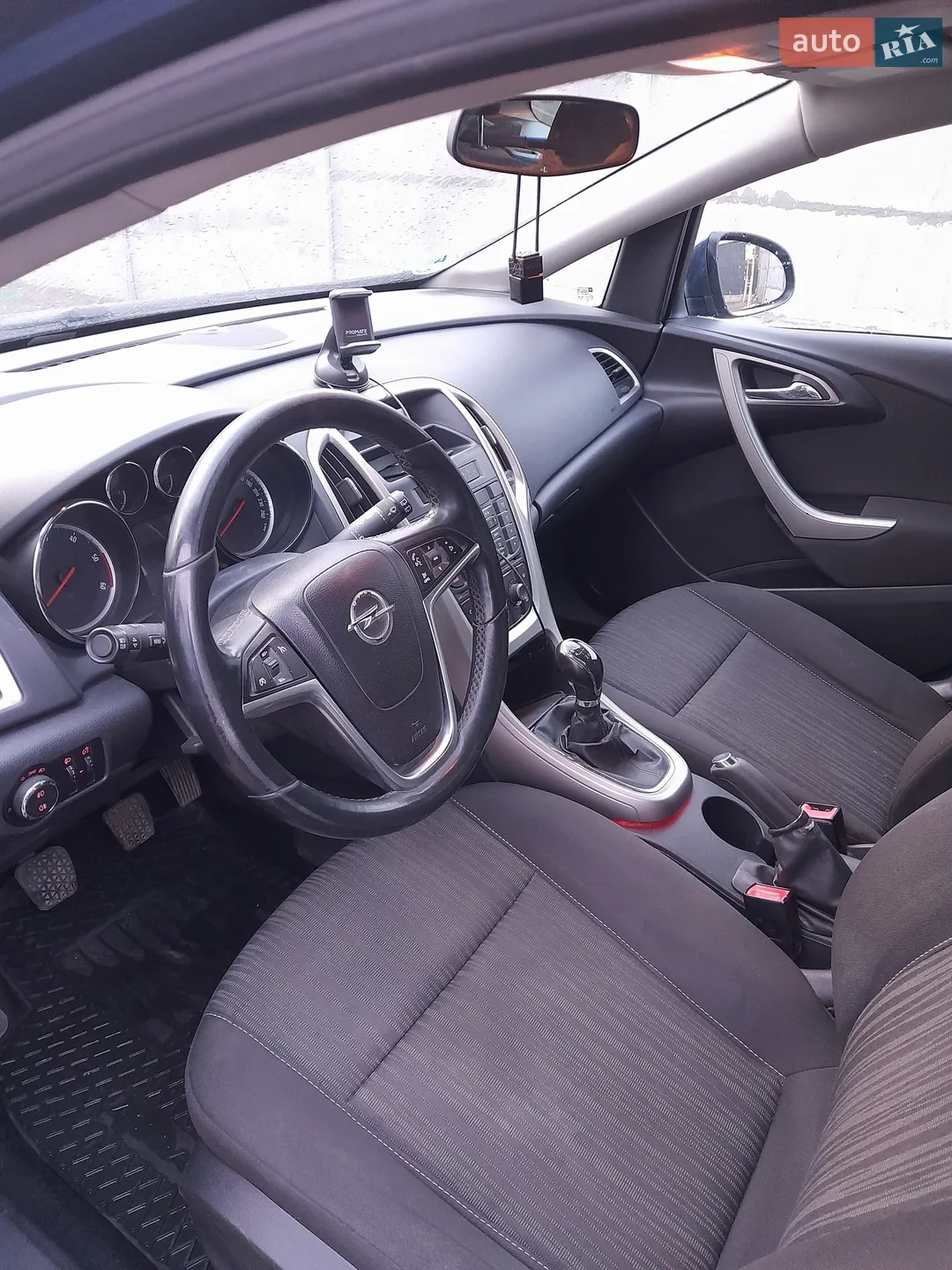 2011 Opel Astra - мініатюра 16