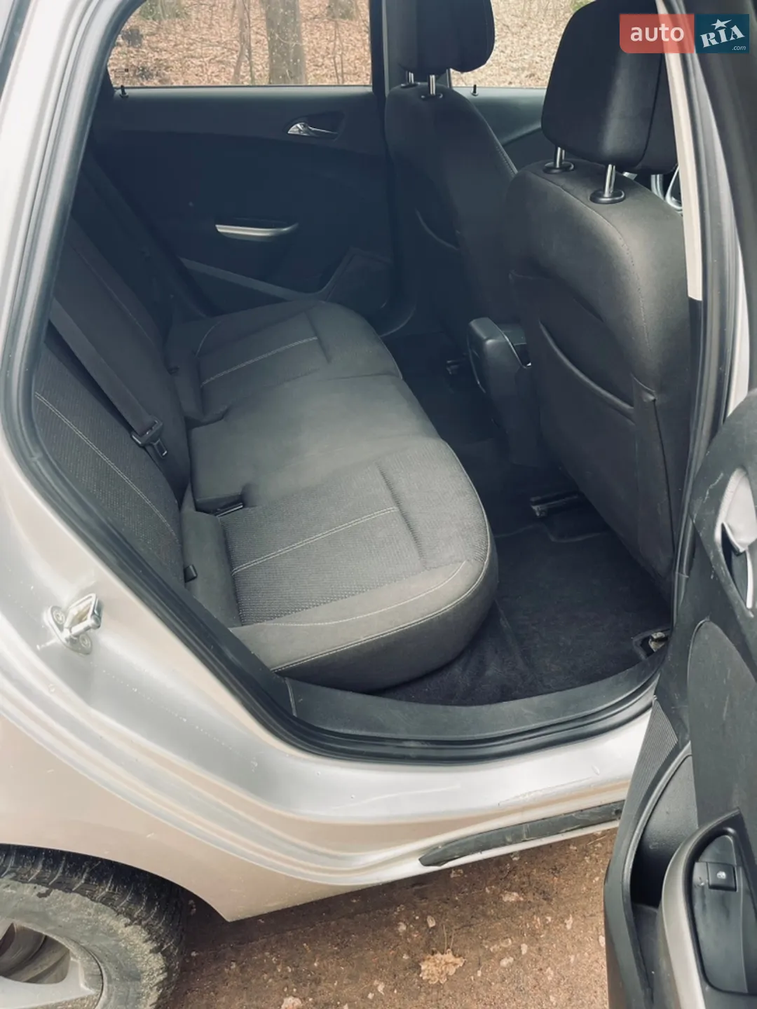 2012 Opel Astra - мініатюра 17