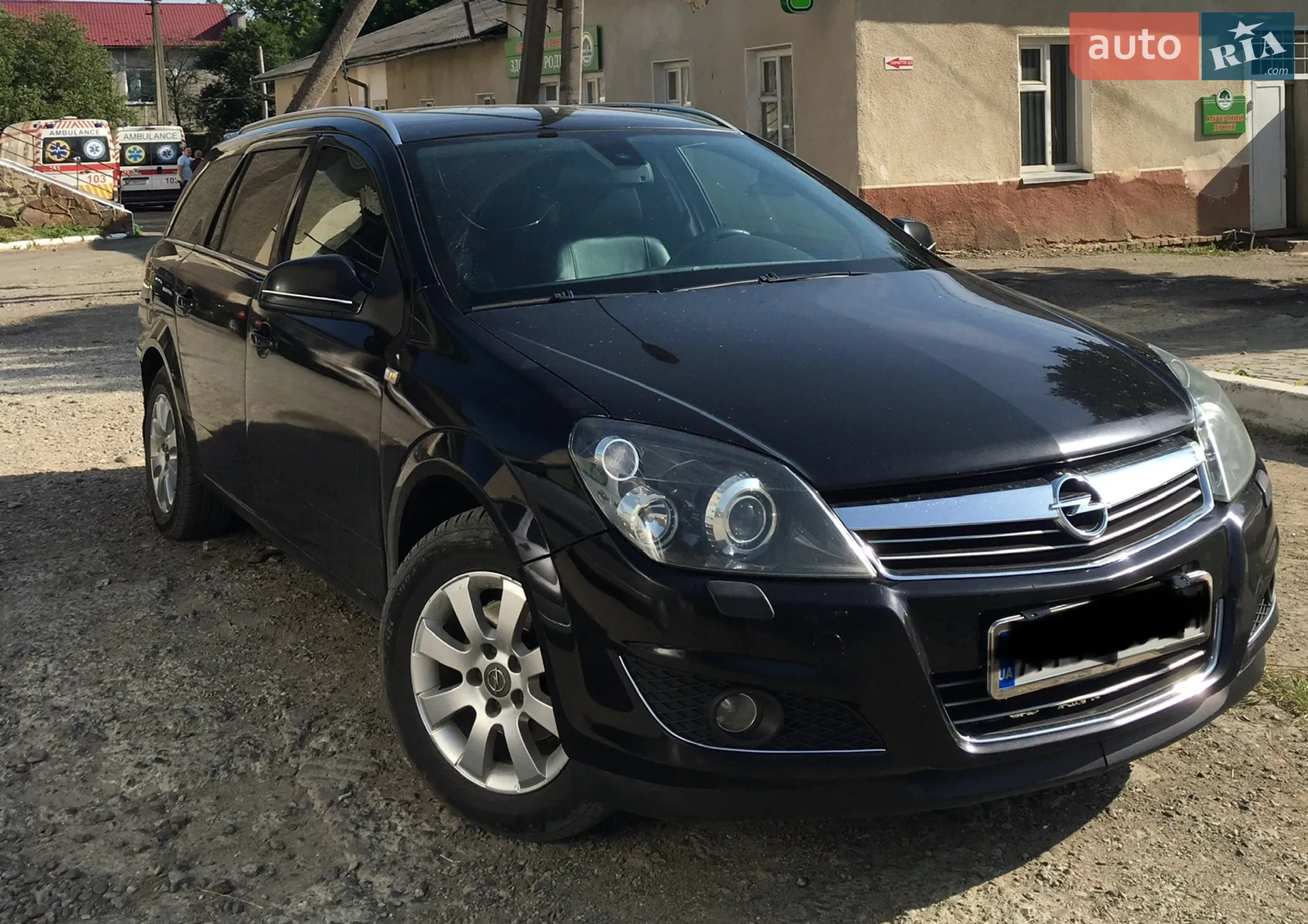 2010 Opel Astra - мініатюра 8
