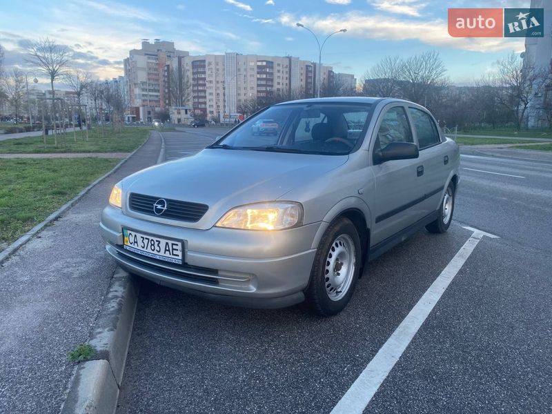Седан Opel Astra 2008 в Черкассах фото 11 Седан Opel Astra 2008 в Черкассах