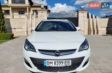 Универсал Opel Astra 2014 в Сумах