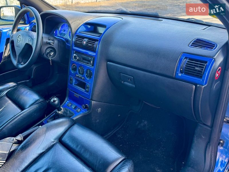 Кабріолет Opel Astra 2001 в Києві