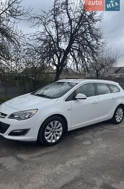 Універсал Opel Astra 2015 в Кам'янському