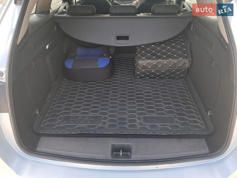 Универсал Opel Astra 2016 в Львове фото 23 Универсал Opel Astra 2016 в Львове