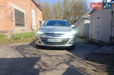 Универсал Opel Astra 2013 в Виннице