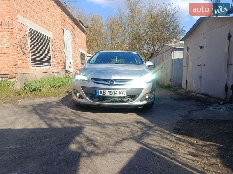 Opel Astra 2013