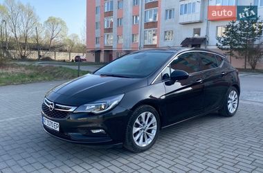 Хэтчбек Opel Astra 2016 в Долине