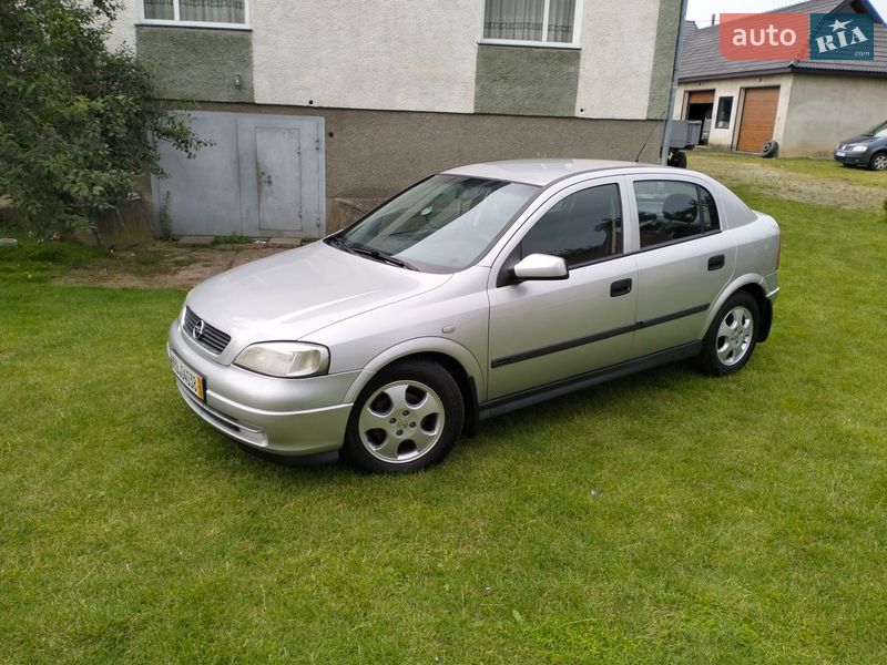 Opel Astra 2001