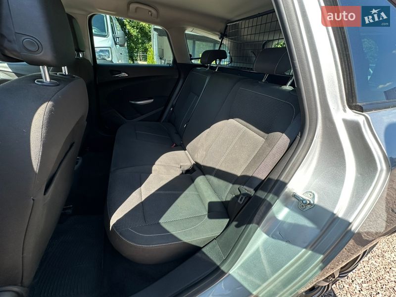 Универсал Opel Astra 2011 в Ровно фото 21 Универсал Opel Astra 2011 в Ровно