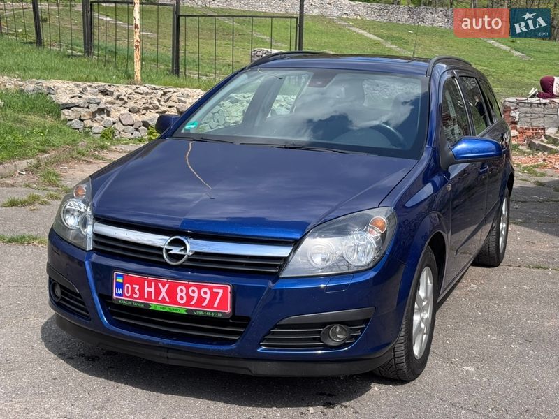 Універсал Opel Astra 2007 в Полтаві