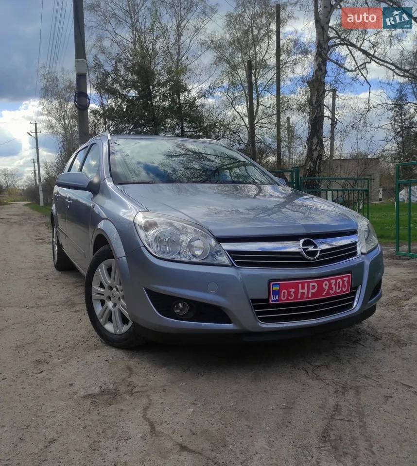 2010 Opel Astra - мініатюра 26