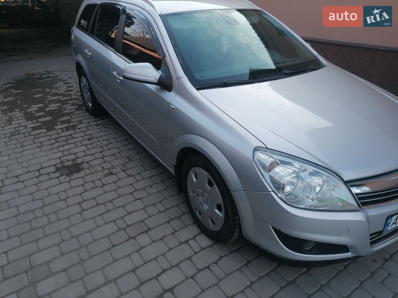 Opel Astra 2008