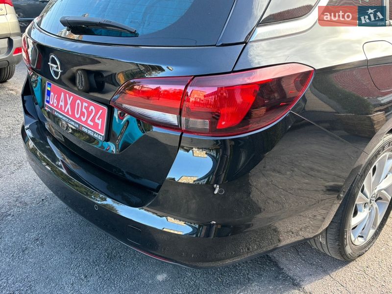 Универсал Opel Astra 2020 в Житомире