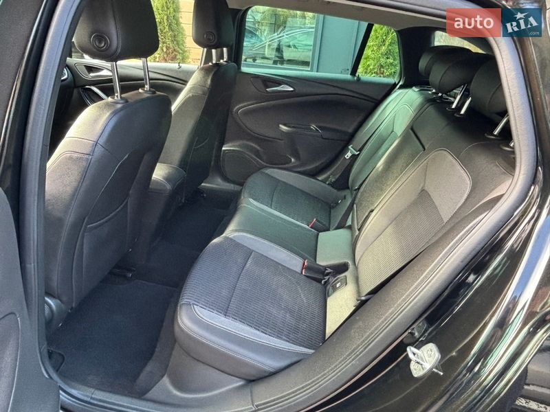 Универсал Opel Astra 2020 в Житомире