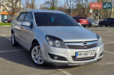 Універсал Opel Astra 2009 в Одесі