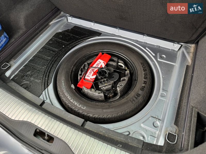 Универсал Opel Astra 2009 в Дубно