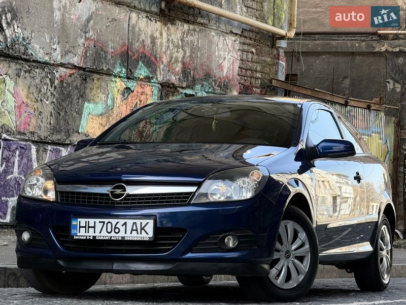 Купе Opel Astra 2008 в Одессе