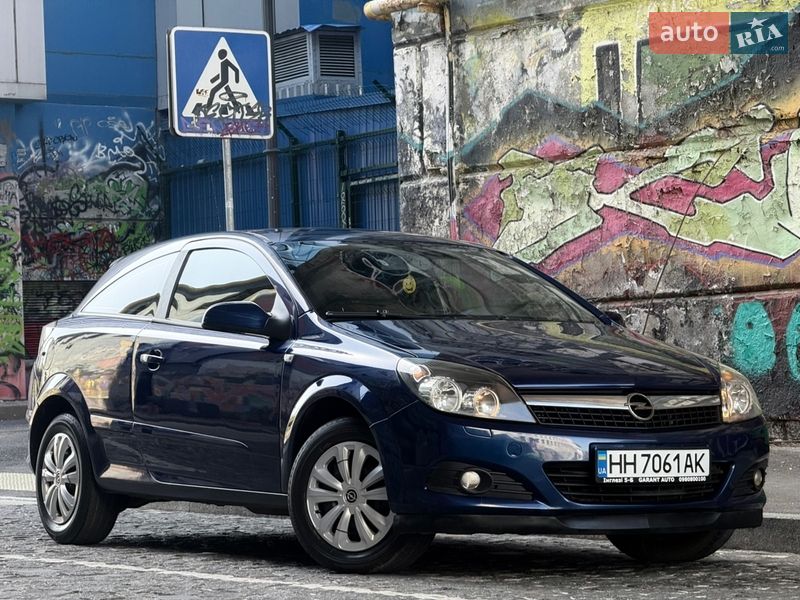 Купе Opel Astra 2008 в Одессе