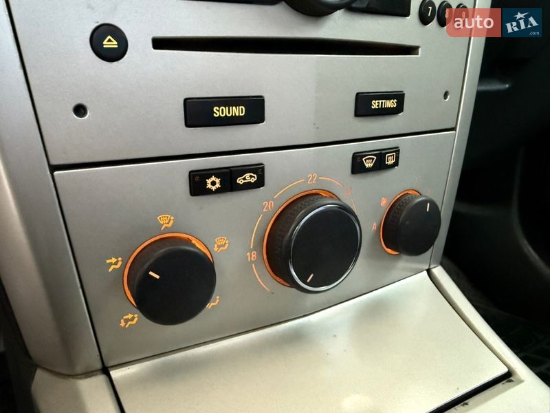 Купе Opel Astra 2008 в Одессе